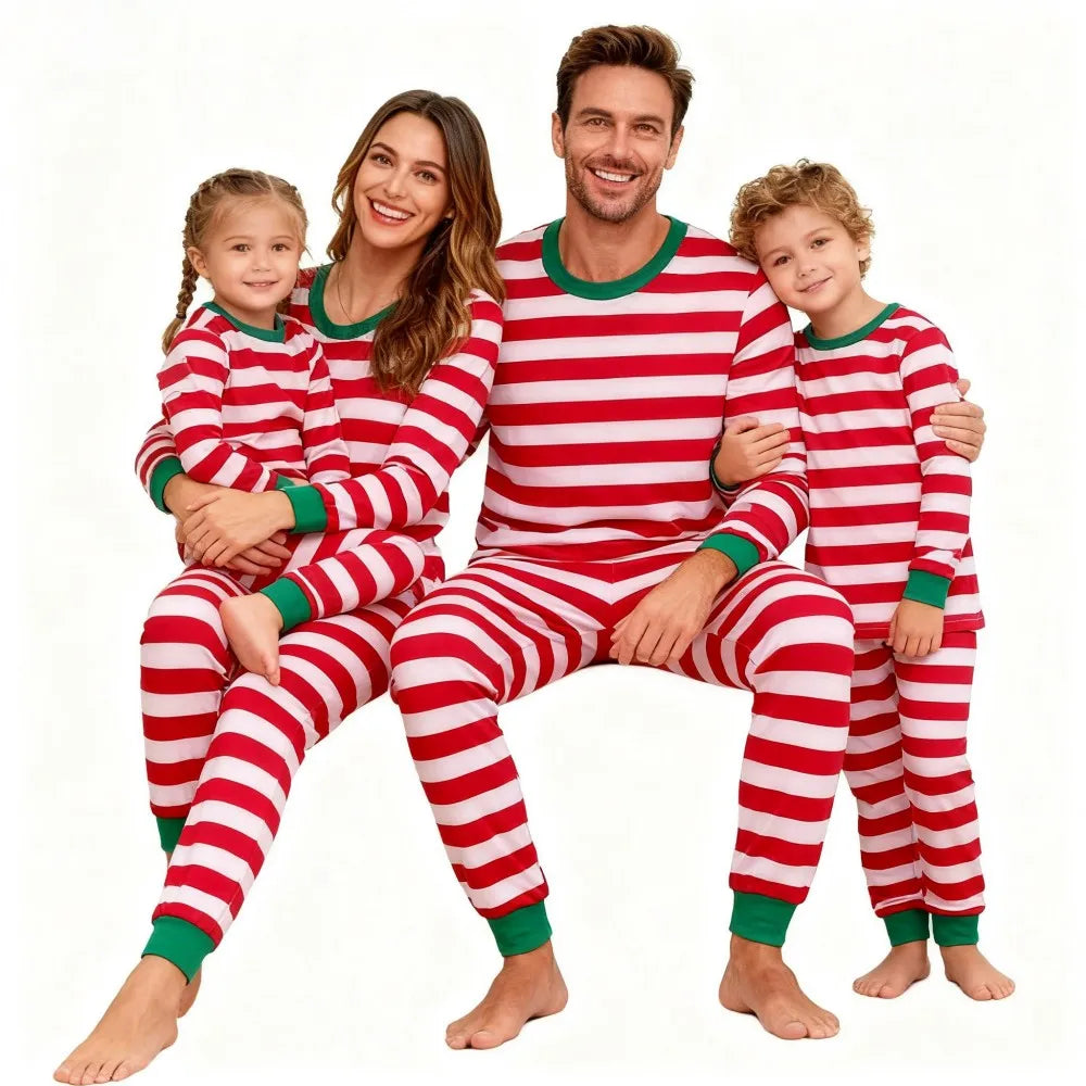 New 2025 Christmas Family Matching Pajamas Sets Father-Son Mother-Daughter Xmas Pyjamas Family Looking Outfits Couples Pijamas